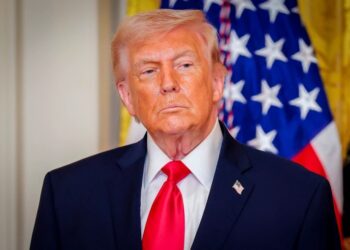 Trump Threatens to Bomb Oman if It ‘Gets in the Way’ of Iran Deal