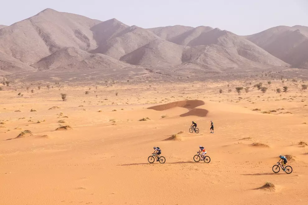 Titan Desert Morocco 2026 Enters Crucial Marathon Stage in Moroccan Desert