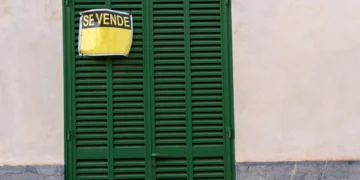 moroccans spain homebuyers