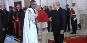 Algerian President Abdelmadjid Tebboune paraded Khatri Adouh, the Polisario Front’s representative in Algiers before Pope Leo XIV during the pontiff’s official welcome ceremony.