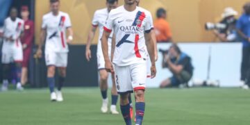 Achraf Hakimi Taken Off at Halftime in Minor Injury Concern
