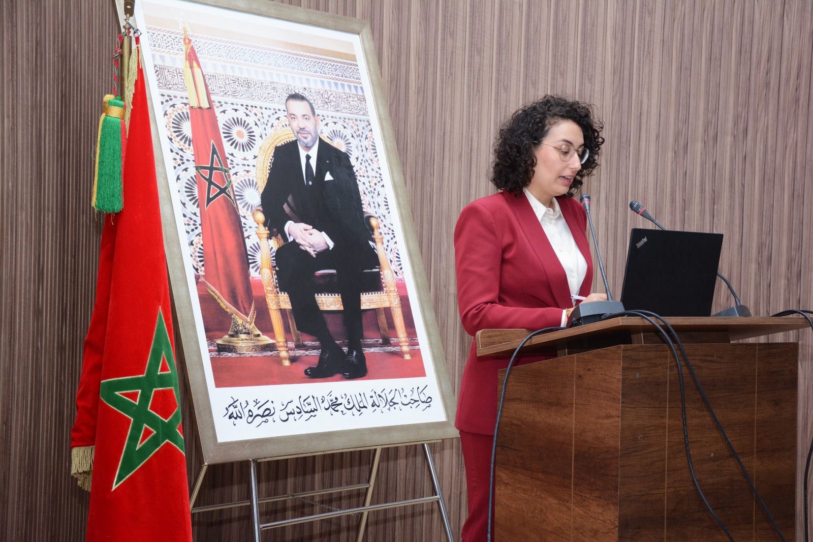 Maria Abdali defending her thesis.
