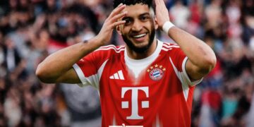 Bayern Munich have started discussions over a possible move for Moroccan international Ismael Saibari, turning to the PSV Eindhoven midfielder after their pursuit of Anthony Gordon stalled.