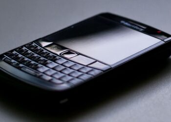 BlackBerry’s Quiet Comeback: The Software Powering 275 Million Cars