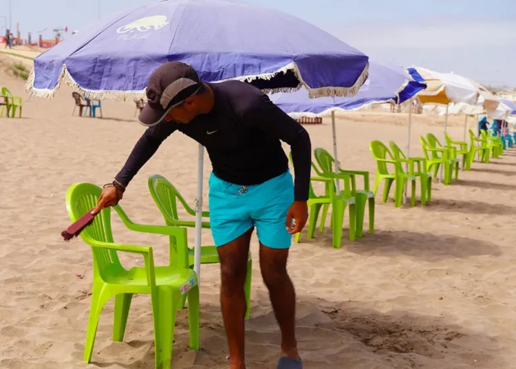 Casablanca Moves to Free Its Beaches From Commercial Control