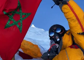 Moroccan Climber Nawal Sfendla Reaches the Summit of Mount Everest