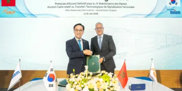 Hyundai Rotem, CEO Lee Yong-bae and ONCF Director General Mohamed Rabie Khlie signed the deal on Thursday at the ONCF headquarters in Rabat.