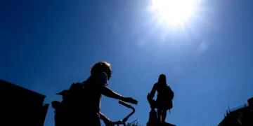 Europe’s Heatwave Hits Household Incomes and Slows Economic Growth