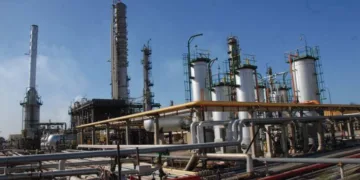 Morocco’s House of Councillors turned down two draft proposal, exposing political fragmentation over fuel pricing and the Samir refinery.