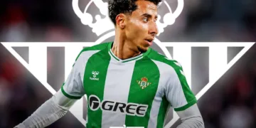Real Betis have stepped up their pursuit of Moroccan left-back Anass Salah-Eddine, with the Spanish club now in advanced talks with AS Roma over a summer transfer, according to an exclusive report by Africafoot.