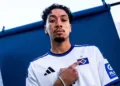 Moroccan midfielder Bilal Nadir has completed a permanent move to German club Hamburg, signing a long-term contract after leaving French side Olympique Marseille as a free agent.