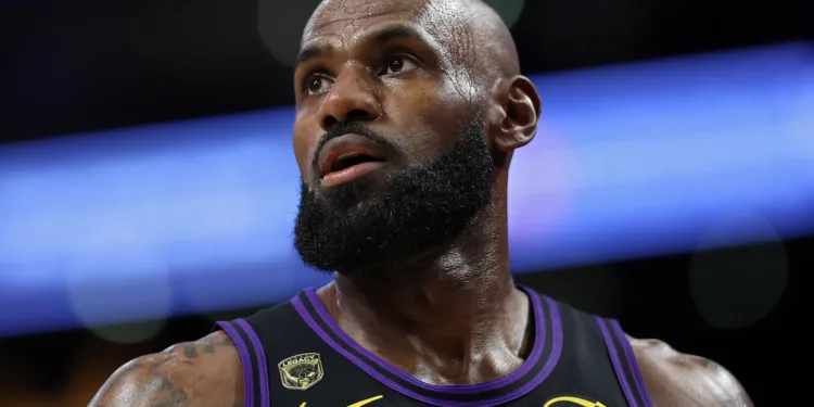 Trump Labels LeBron James 'Maybe Racist'