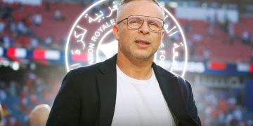 Morocco head coach Mohamed Ouahbi is preparing to make changes to the national team’s defensive setup ahead of the September international break, according to Moroccan sports newspaper Almountakhab.