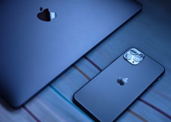 Morocco’s DGSSI issued a security bulletin on Tuesday warning of critical vulnerabilities affecting several Apple products.