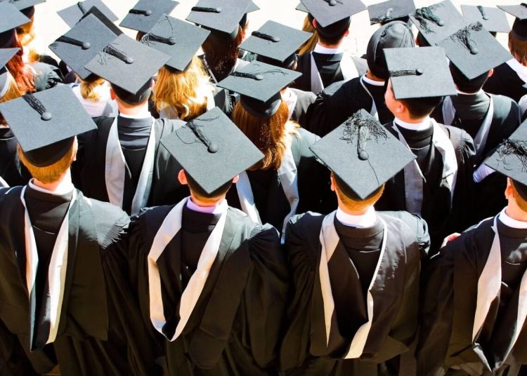 Rising Costs in France’s Tuition Fees Spark Concerns Among Moroccan Students