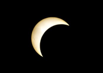 Expert Says Solar Eclipse to Be Visible as Partial in Morocco