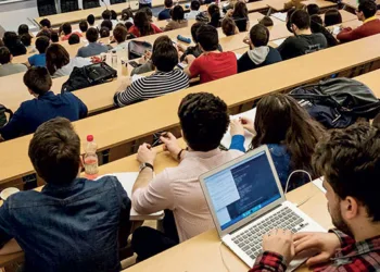 Morocco Student Federation Rejects Proposed Master's and PhD Registration Fees