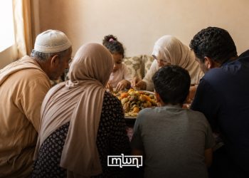 Friday has religious and social importance across Morocco. In many households, couscous is served after Friday prayers, although routines vary between families and regions.