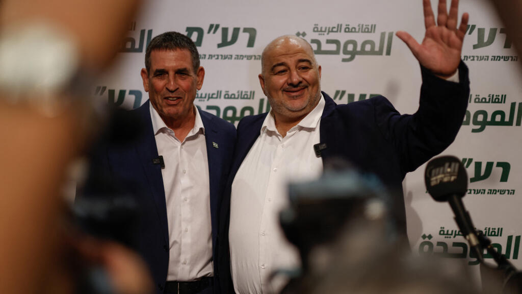 Israeli ‘Supercop’ Joins Arab Party, Drawing Sharp Political Reactions