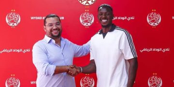 Wydad Athletic Club have announced the signing of Burkina Faso international Issoufou Dayo on a one-year contract