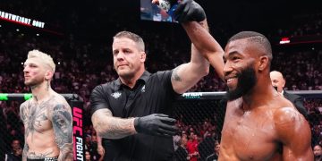 French-Moroccan Salahdine Parnasse Stuns Dan Hooker with First-Round TKO