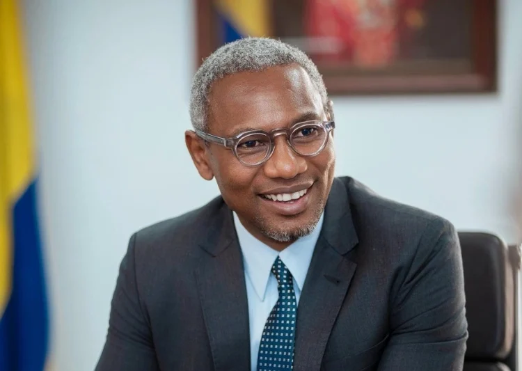 Gabon’s Minister of Sports, Paul Ulrich Kessany, visited his country’s national team at its hotel in Rabat ahead of Friday’s 2027 Africa Cup of Nations (AFCON) qualifying match against Morocco.