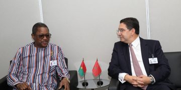 Moroccan Foreign Minister Nasser Bourita and his Burkinabè counterpart Karamoko Jean-Marie Traoré.
