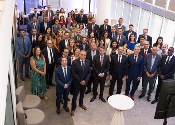 The ceremony brought together Mohammed Tarik Bchir, Director of the Treasury and External Finance, and Ahmadou Moustapha Ndiaye, the World Bank’s Country Director for the Maghreb and Malta, along with the program’s main partners and a range of actors from Morocco’s startup ecosystem.
