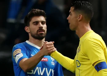 Cristiano Ronaldo has condemned chants from some Al-Taawoun supporters targeting Portuguese midfielder Ruben Neves during a Saudi Pro League match against Al-Hilal, according to French sports outlet Foot Mercato.
