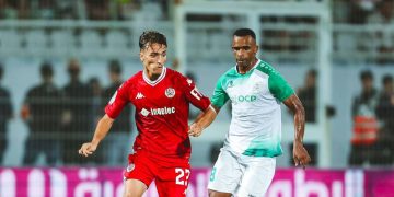 Wydad Athletic Club secured their first Botola Pro victory of the season on Saturday, defeating Difaâ El Jadida 2-0