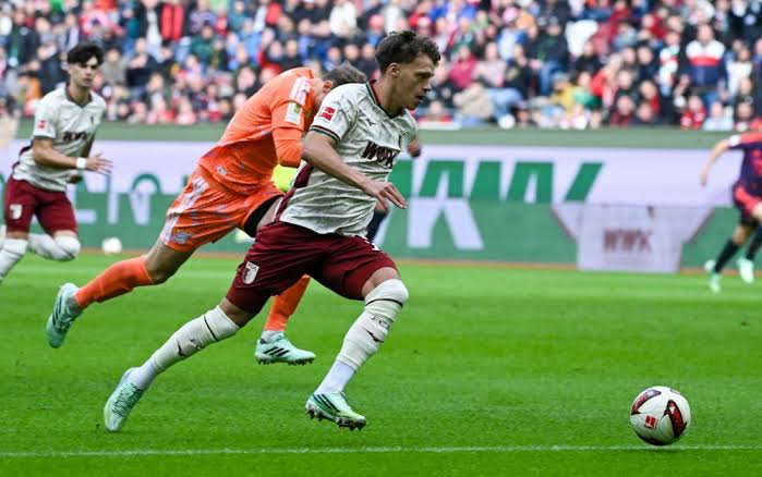 Augsburg forward Robin Fellhauer scored the fastest goal in Bundesliga history on Saturday after capitalizing on a costly mistake by Bayern Munich goalkeeper Manuel Neuer just eight seconds into their league encounter.
