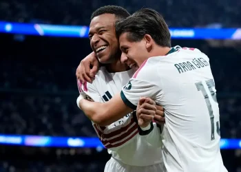 Real Madrid continued their perfect Champions League start with a 4-1 win over RB Leipzig at the Santiago Bernabeu on Wednesday.