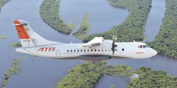 An aircraft operated by the Nigerian Air Force crashed Monday in southern Nigeria with 32 people on board