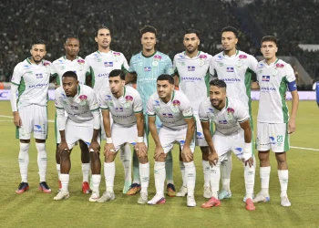 Raja Casablanca secured a place in the CAF Confederation Cup group stage after defeating Nigeria’s El-Kanemi Warriors 2-0 on Friday at the Mohammed V Stadium in Casablanca.